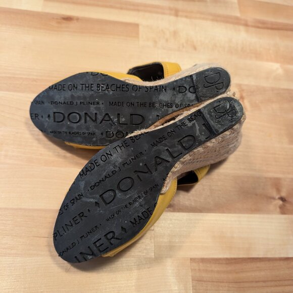 Donald J. Pliner Leather wedge sandals - Picture 6 of 8